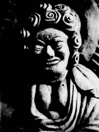 Five Wisdom Buddhas, Eijū-an (view 3). Source: Yanagi (1925) photo book, no. 48