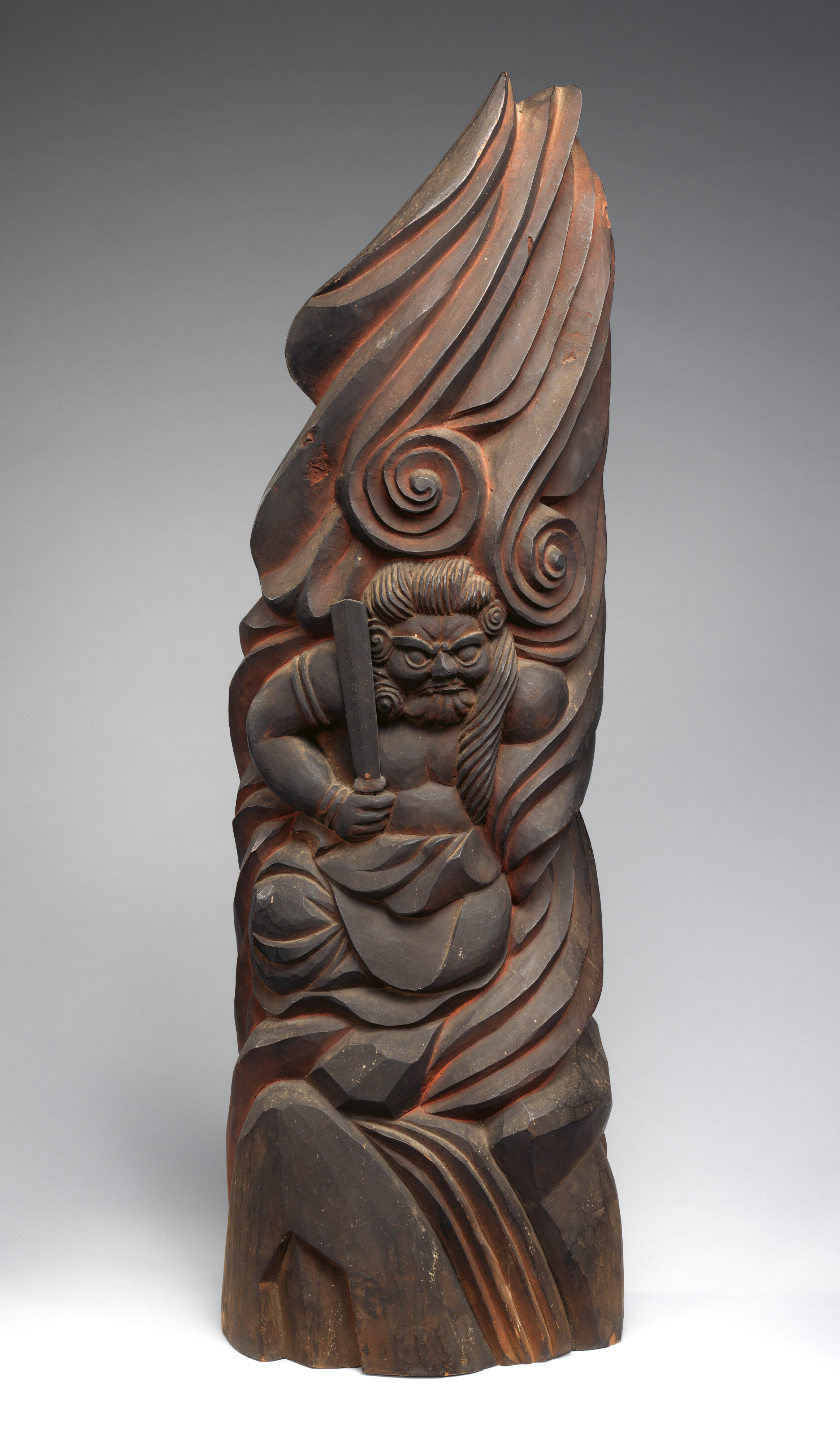 Fudō Myōō (Achala Vidyarāja), 1805. H. 90 × W. 37 × D. 25 cm. Chisel-carved (natabori) wood. Metropolitan Museum of Art, acc. 2016.363.1. © The Metropolitan Museum of Art (public domain).